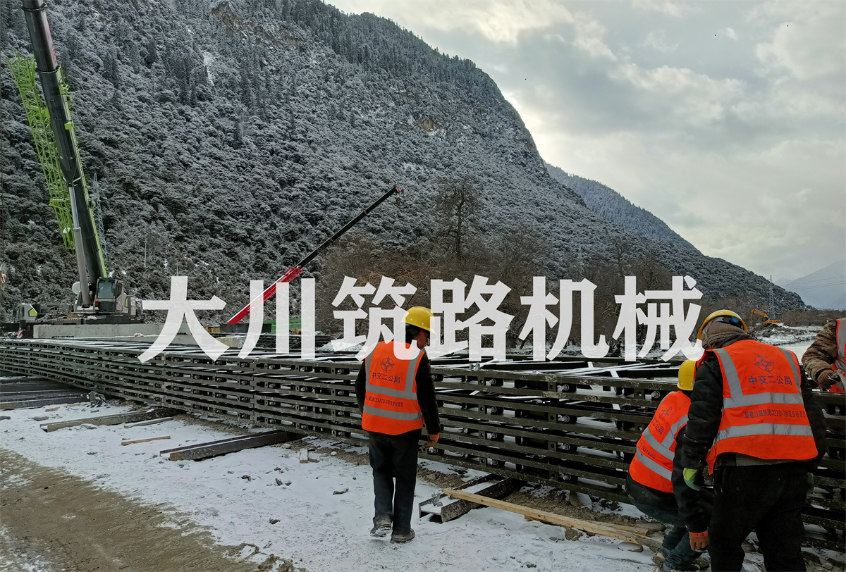 郴州大川筑路機械有限公司,湖南筑養路工程機械生產銷售,湖南筑養路工程鋼橋生產銷售